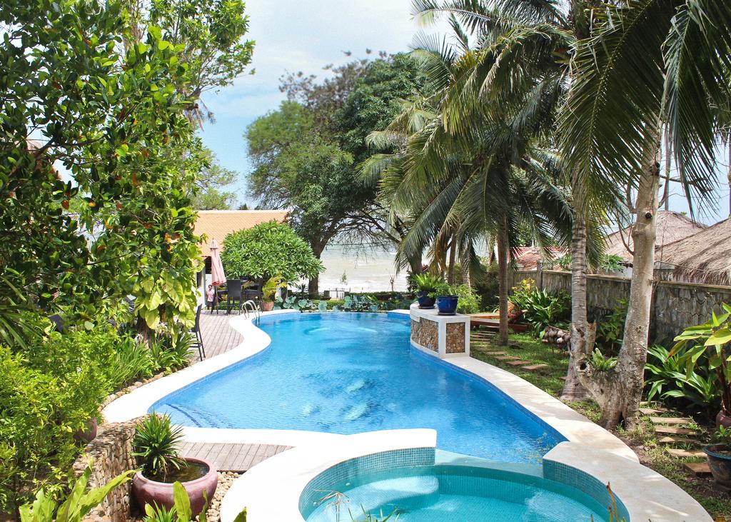 attraction-Where to Stay In Kep Hotel.jpg